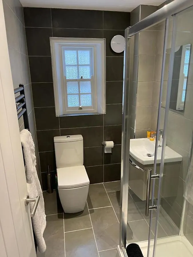 Swan House - 5 X Executive Apartments - Central Bawtry