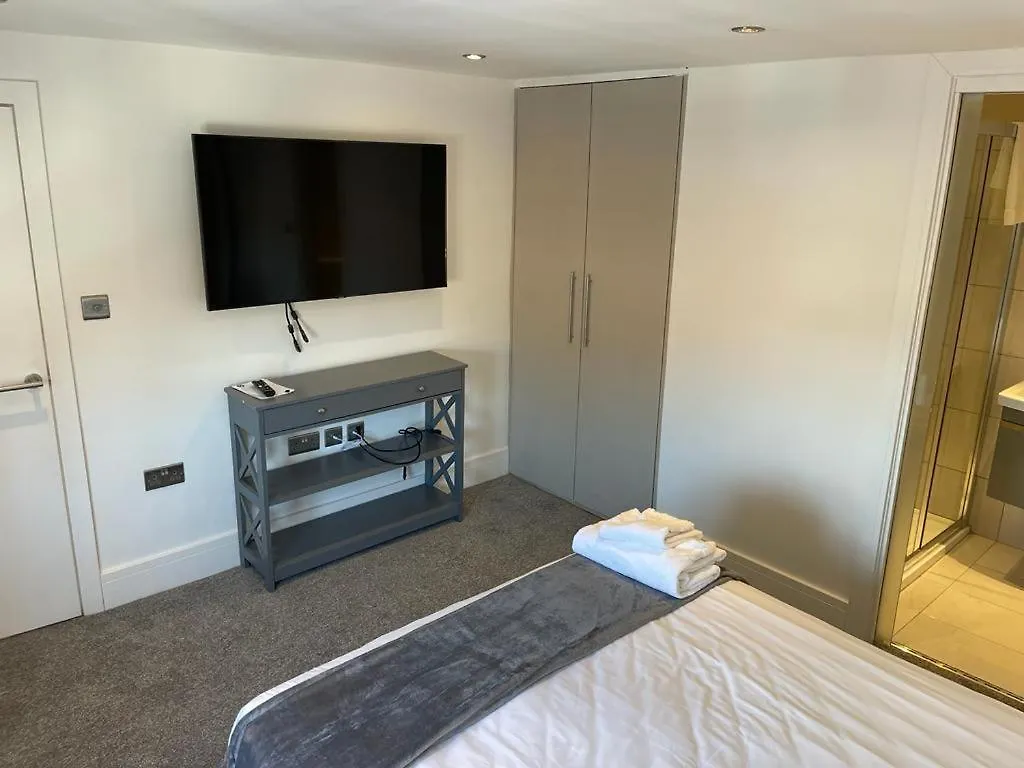Swan House - 5 X Executive Apartments - Central Bawtry 0*,  Regno Unito