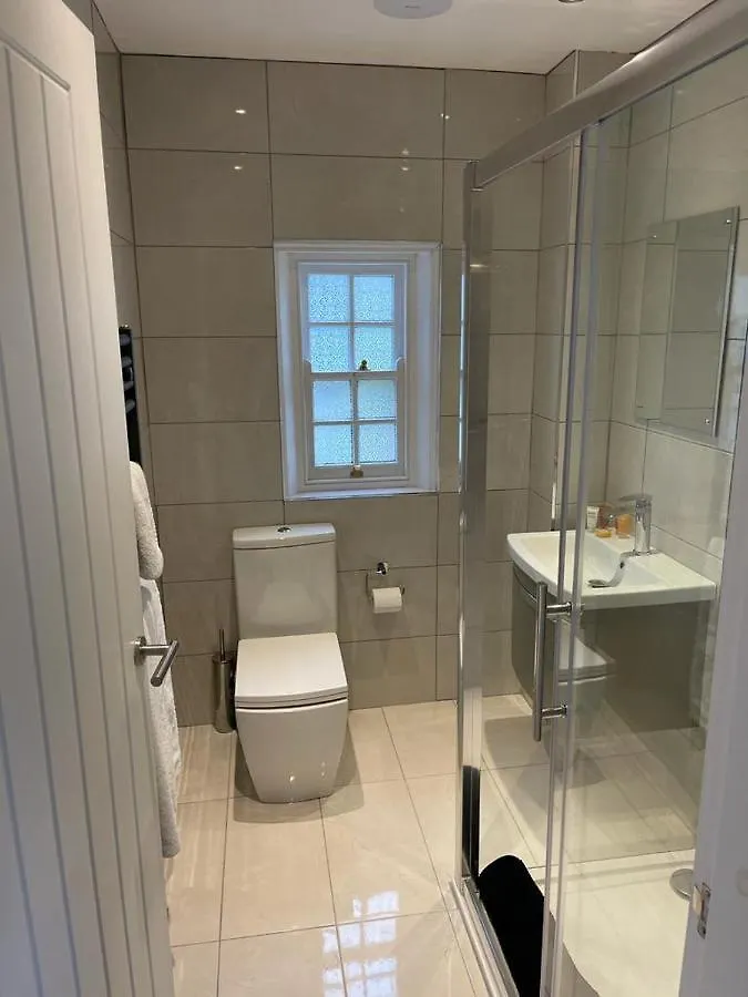 Swan House - 5 X Executive Apartments - Central Bawtry