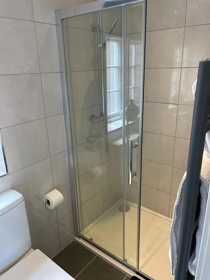 Swan House - 5 X Executive Apartments - Central Bawtry Regno Unito